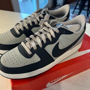 Size 11.5 Nike Terminator Low Tops NEVER WORN